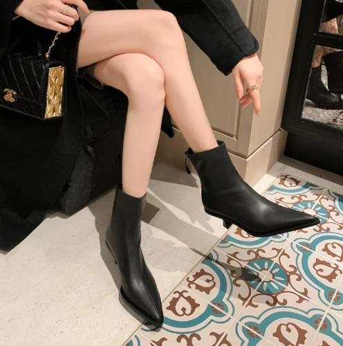 Skórzane botki damskie szpic niski obcas 5cm buty jesienne skóra naturalna