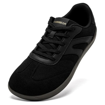 Lekkie buty typu barefoot w różnych wariantach kolorystycznych z szerokim noskiem i elastyczną podeszwą gumową.