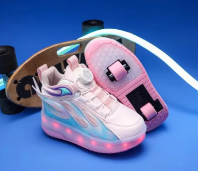 Dziecięce butorolki z chowanymi kółkami i świecącą podeszwą LED.