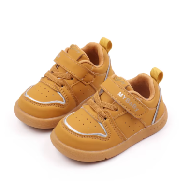 Sportowe sneakersy dziecięce dla chłopca i dziewczynki na rzepy, dostępne w wielu kolorach w rozmiarach 15-22.