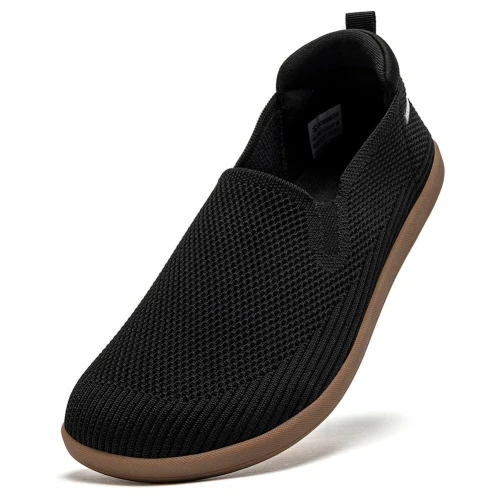 Lekkie, wsuwane buty damskie Barefoot z siateczki z szerokim przodem, dostępne w kolorach: beżowym, czarnym, szarym, błękitnym i brązowym.