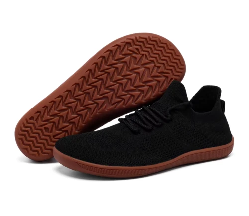Lekkie, sznurowane buty barefoot unisex z przewiewnej siateczki mesh, z szerokim przodem i elastyczną podeszwą.