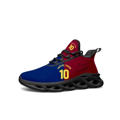 Męskie i dziecięce sneakersy sportowe z motywem piłkarskim Lamine Yamal na futurystycznej czarnej podeszwie, dostępne w wersjach kolorystycznych czerwono-żółtej i bordowo-granatowej, rozmiary 35-48.